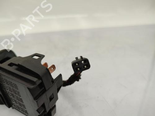 Used Steering column stalk OPEL ZAFIRA A MPV (T98) 2.2 DTI 16V (F75) (125 hp) 23684915