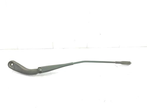 Used Front windshield wiper arm BMW 1 (F21) 118 d (143 hp) 23750886