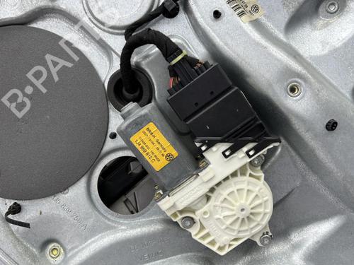 Used Rear right window mechanism Rear right window mechanism VW BORA I (1J2) 1.9 TDI (110 hp) 23756752 23756752
