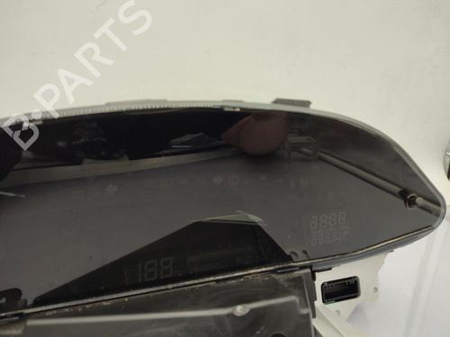 Used Instrument cluster TOYOTA YARIS (_P9_) 1.4 D-4D (NLP90_, NLP90R) (90 hp) 23722374