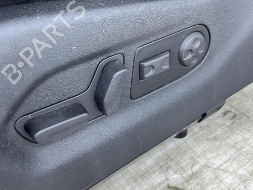 Seats set CITROËN C5 III (RD_) 2.0 HDi (RDRHD8, RDRHDJ, RDRHR8, RDRHRJ) | BP23679443C78 - Image 10