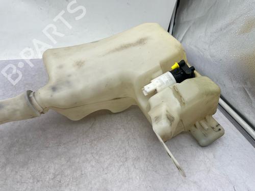 Used Windscreen washer tank Windscreen washer tank 38269148 38269148