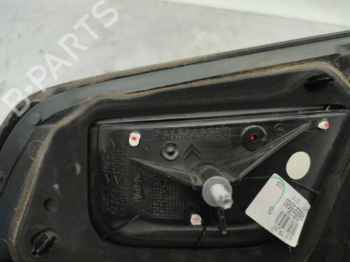 left-tailgate-light-citroen-c3-ii-sc_-2009-27564574 main image