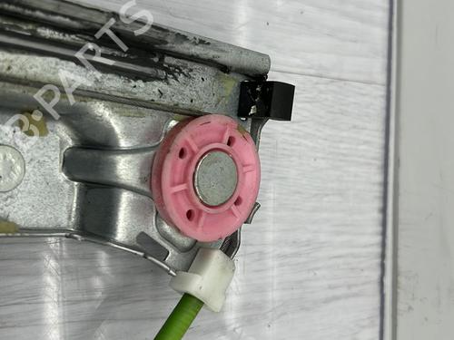 Used Front right window mechanism Front right window mechanism CITROËN C3 Picasso (SH_) 1.6 HDi (90 hp) 23703824 23703824