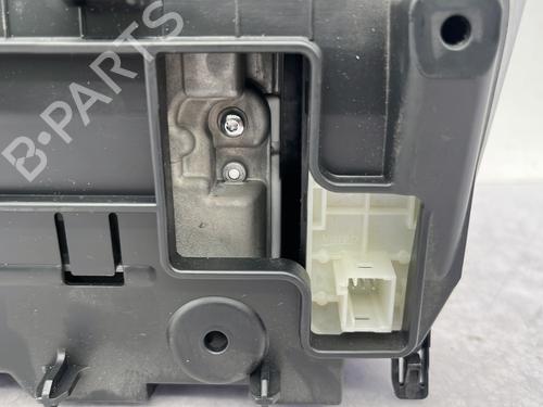 Used Display monitor Display monitor PEUGEOT 208 I (CA_, CC_) 1.6 HDi / BlueHDi 75 (75 hp) 30618998 30618998