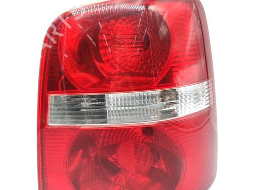 Right taillight VW TOURAN (1T1, 1T2) 1.9 TDI | BP23743248C35 