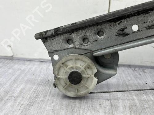 Front left window mechanism PEUGEOT 107 (PM_, PN_) 1.0 | BP23679918C22 