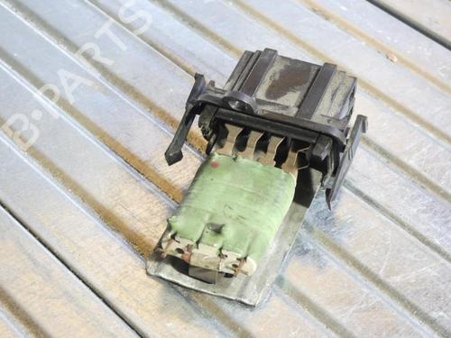 Used Heater resistor VW GOLF III Cabriolet (1E7) 2.0 (115 hp) 23698004