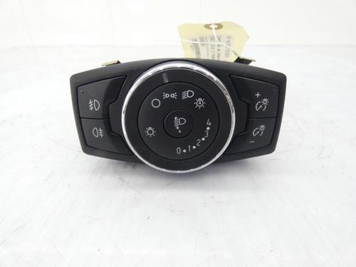 Used Headlight switch FORD FOCUS III Turnier 1.6 TDCi (115 hp) 23690185