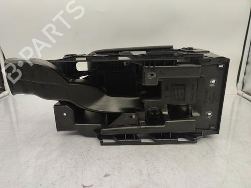 Armrest / Center console VW GOLF VI (5K1) 2.0 TDI | BP23684323I20 - Image 5