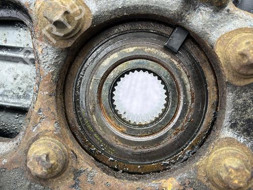 Used Left front steering knuckle Left front steering knuckle ALFA ROMEO 159 Sportwagon (939_) 1.9 JTDM 16V (939BXC1B, 939BXC12) (150 hp) 23681516 23681516