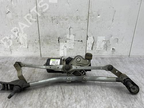 front-wiper-motor-renault-clio-iii-br01-cr01-2005-2006-2007-2008-2009-2010-2011-2012-2013-2014-33121195 main image