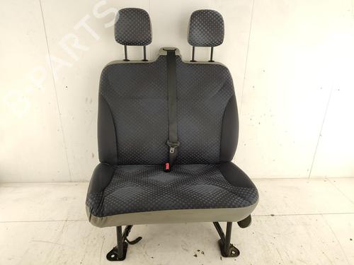 Right front seat RENAULT TRAFIC II Van (FL) 2.0 dCi 90 (FL0H) | BP23677010C16 