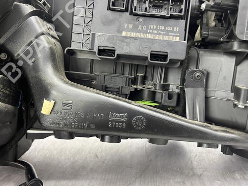 Heater matrix box SEAT LEON (1P1) 2.0 TDI | BP33729716M61 - Image 7