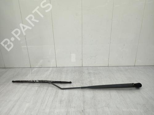 Front windshield wiper arm PEUGEOT 1007 (KM_) 1.6 HDi | BP23705327C143