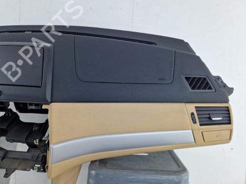 Dashboard BMW X3 (E83) 2.0 d | BP23739425C46 