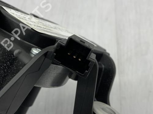Used Rear wiper motor RENAULT MEGANE III Hatchback (BZ0/1_, B3_) 1.6 dCi (BZ00, BZ12, BZ13) (130 hp) 23699867