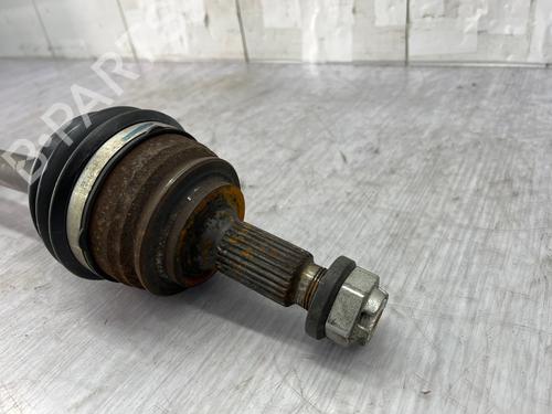 Used Left front driveshaft Left front driveshaft PEUGEOT 3008 II SUV (MC_, MR_, MJ_, M4_) 1.5 BlueHDi 130 (131 hp) 40040731 40040731