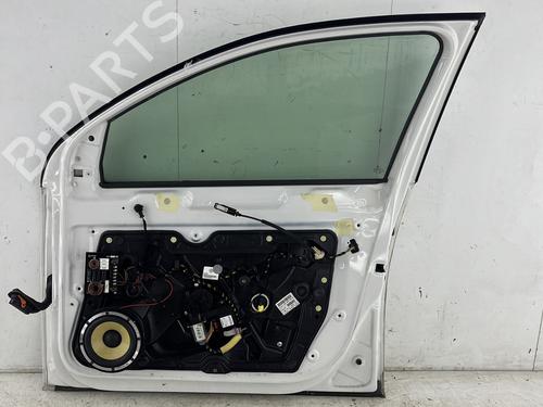 Right front door VW GOLF VI (5K1) 2.0 TDI | BP23683905C3 