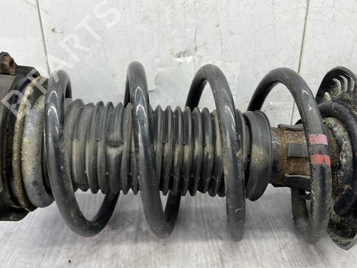 right-front-shock-absorber-vw-golf-v-1k1-2003-2004-2005-2006-2007-2008-2009-2010-32478958 main image