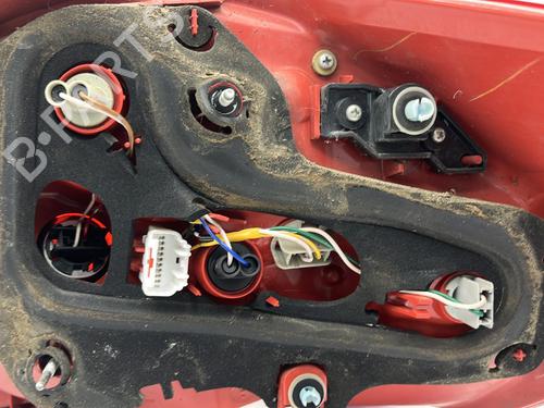 Left taillight TOYOTA AURIS (_E15_) 2.0 D-4D (ADE150_, ADE150R) | BP29839260C34 