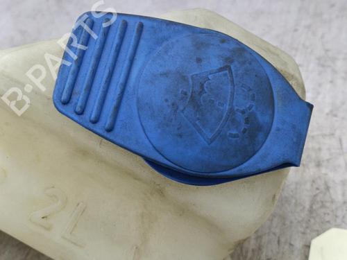 Used Windscreen washer tank VW POLO (6N2) 1.4 16V (75 hp) 23675785