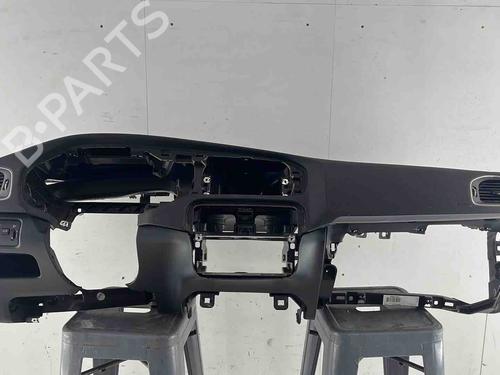 Dashboard VOLVO V40 Hatchback (525) D2 | BP36551712C46  - Image 8