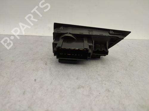 Used Headlight switch Headlight switch VW POLO III (6N1) 64 1.9 D (64 hp) 26032345 26032345