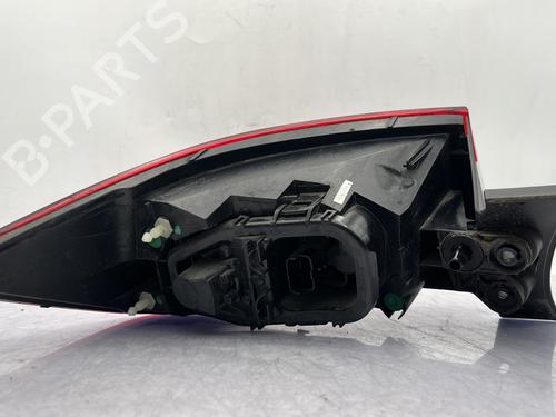 right-taillight-renault-clio-iv-bh_-2012-2013-2014-2015-2016-2017-2018-2019-2020-2021-32396356 main image