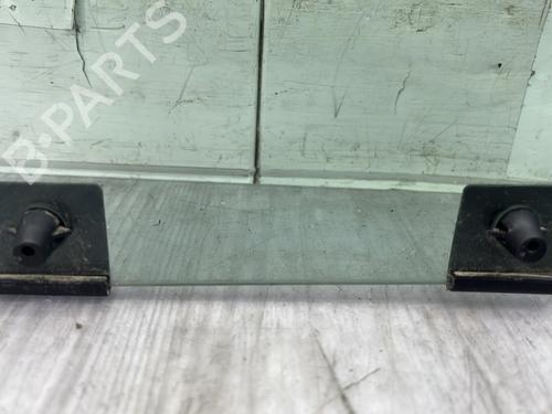 front-right-door-window-dacia-duster-hm_-2017-31883100 main image