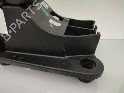 Gear lever PEUGEOT 208 I (CA_, CC_) 1.6 HDi / BlueHDi 75 | BP23676238M90