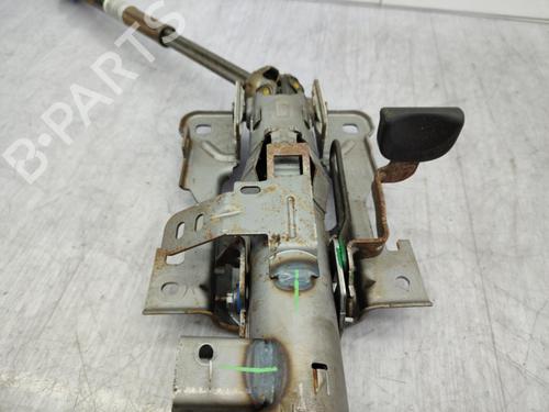 Used Steering column Steering column 23696068 23696068