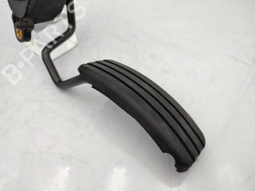 Used Pedal Pedal RENAULT CLIO III (BR0/1, CR0/1) 1.5 dCi (C/BR0G, C/BR1G) (68 hp) 23686135 23686135