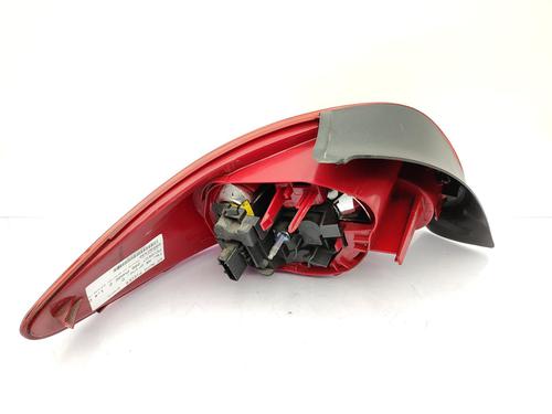 Højre baglygte PEUGEOT 206 Hatchback (2A/C) 1.4 HDi eco 70 | BP23720627C35 