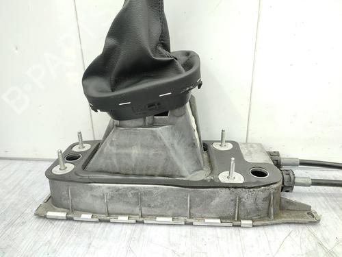 Gear lever VW TOURAN (1T1, 1T2) 1.9 TDI | BP23719102M90