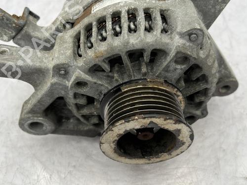 Used Alternator Alternator TOYOTA YARIS (_P9_) 1.33 VVT-i (NSP90_, NSP90R) (100 hp) 23756852 23756852