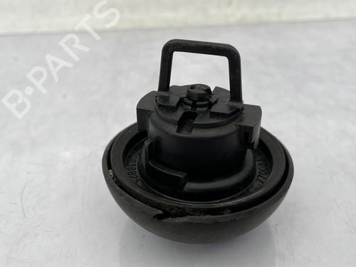 Used Fuel cap Fuel cap 29406243 29406243