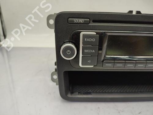 Used Radio VW POLO V (6R1, 6C1) 1.2 (70 hp) 23723100
