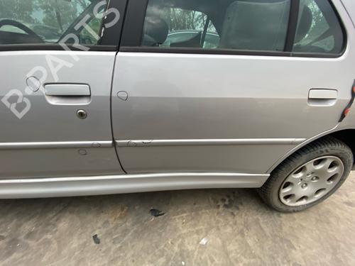 Used Left rear door Left rear door 38033107 38033107