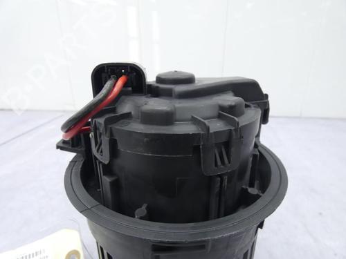 Heater blower motor PEUGEOT 208 I (CA_, CC_) 1.6 BlueHDi 100 | BP23671334M62