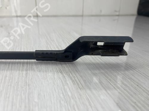 Used Front windshield wiper arm Front windshield wiper arm 37676484 37676484