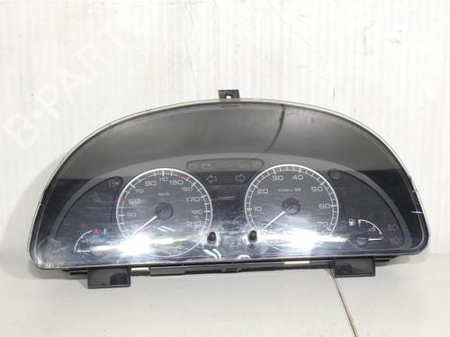 Used Instrument cluster CITROËN XSARA (N1) 1.9 D (70 hp) 23698321