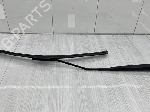 Used Front windshield wiper arm RENAULT LAGUNA Coupe (DT0/1) 2.0 dCi (DT01, DT08, DT09, DT0K, DT12, DT1C, DT1D, DT1M,... (150 hp) 23759185