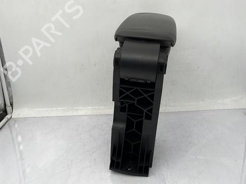 Used Armrest / Center console Armrest / Center console CITROËN C3 II (SC_) 1.6 HDi 90 (90 hp) 30112797 30112797