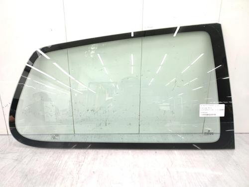 rear-right-quarter-glass-vw-fox-hatchback-5z1-5z3-5z4-2003-2004-2005-2006-2007-2008-2009-2010-2011-2012-2013-2014-2015-23721991 main image