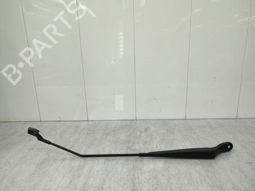 Front windshield wiper arm PEUGEOT 208 I (CA_, CC_) 1.6 HDi / BlueHDi 75 | BP23722256C143 