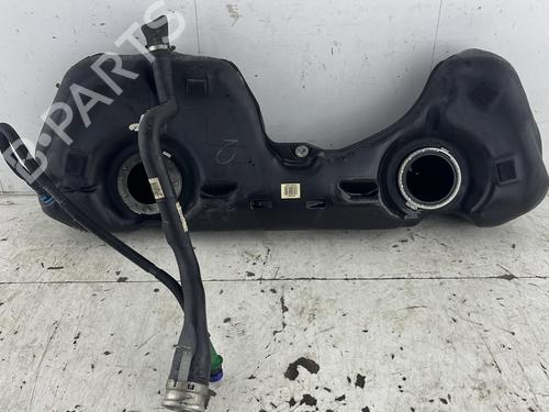 Used Fuel tank BMW 1 (E81) 118 d (143 hp) 23760677