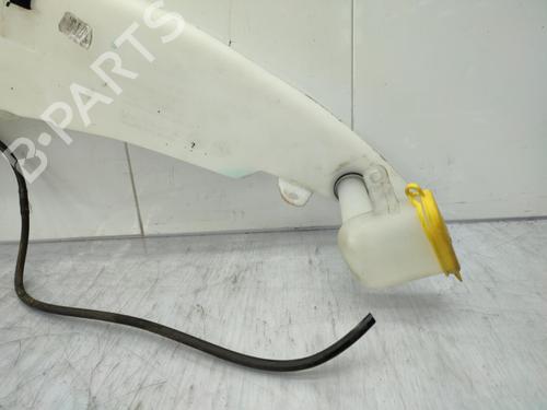 Windscreen washer tank FORD FOCUS I Saloon (DFW) 2.0 16V | BP23674672C113 