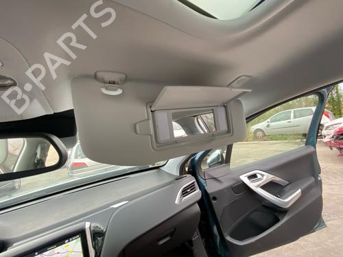 Used Right sun visor Right sun visor 37993251 37993251