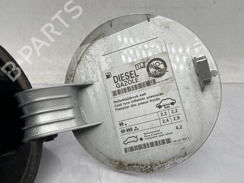 Fuel flap VW GOLF PLUS V (5M1, 521) 1.6 TDI | BP29634716C131 